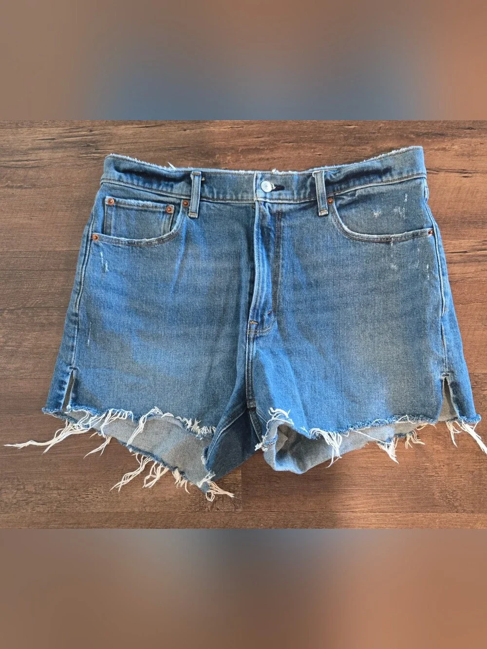 Abercrombie & Fitch The 4" Mom Short High Rise - Picture 1 of 3